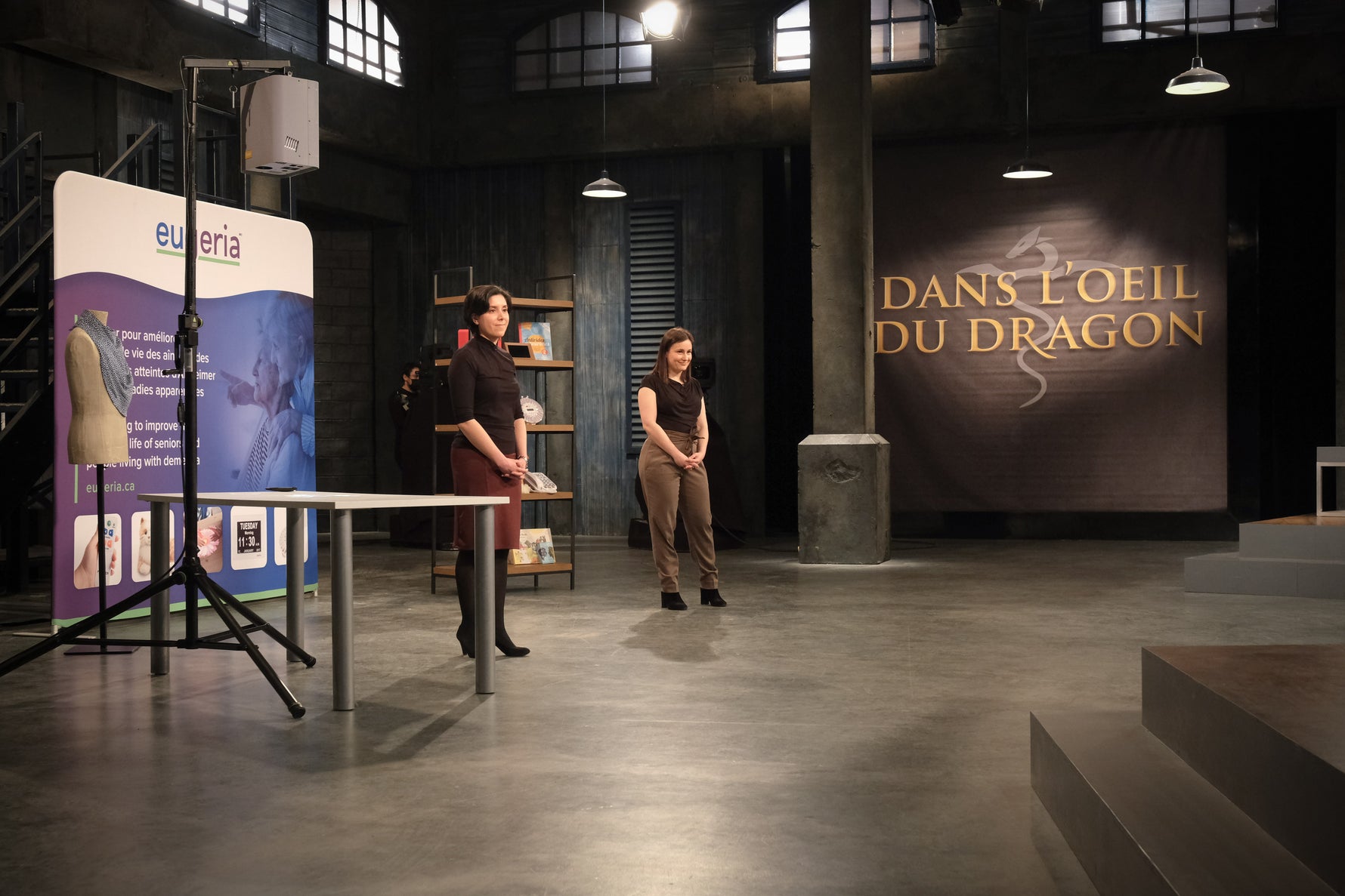 Valérie Larochelle and Marie-Anne Bazerghi on the TV show Dans l'oeil du Dragon