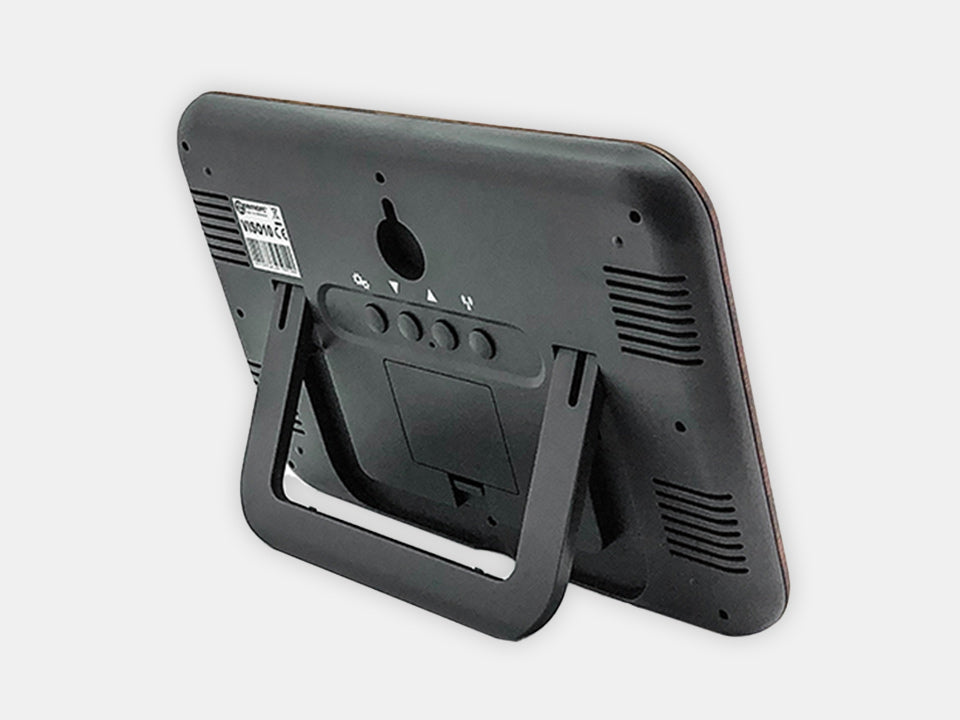 The VISO10 Adapted Wood Clock, seen from the back