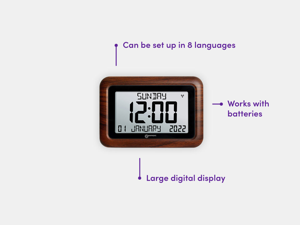 The VISO10 Adapted Wood Clock with it's main features displayed. Can be set up in 8 languages. Works with batteries. Large digital display. 