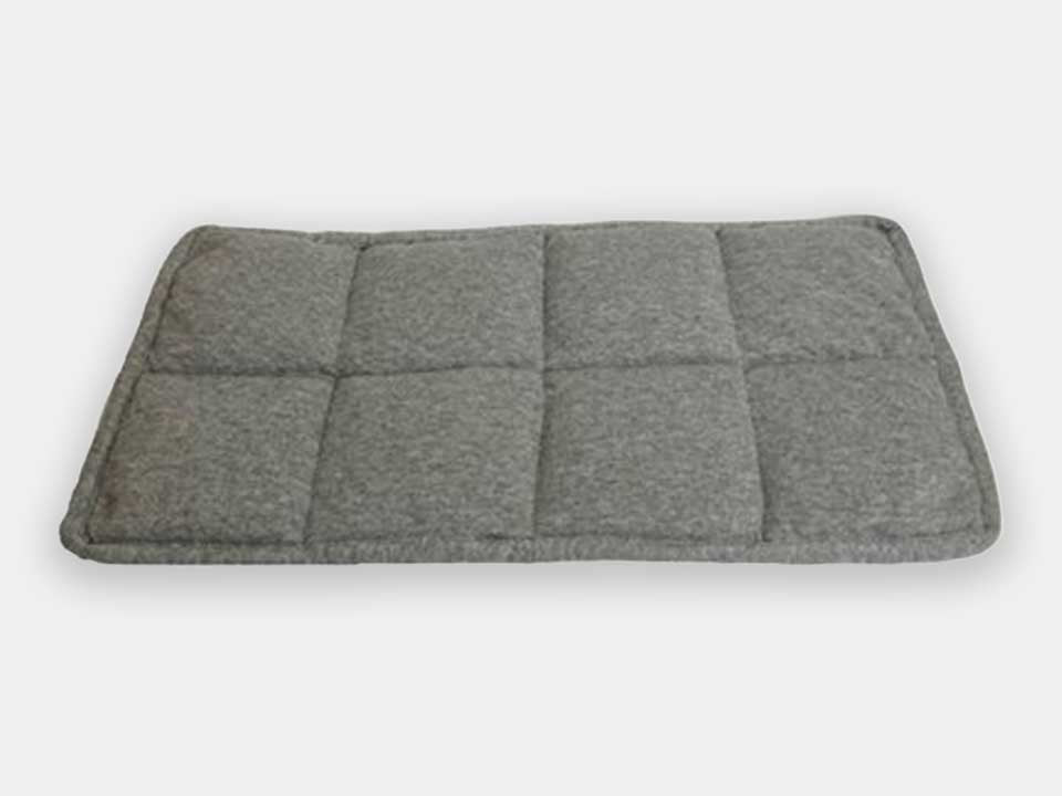 The Fiora Weighed lap pad